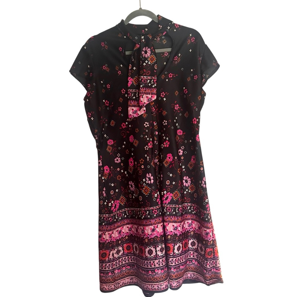 Vintage 70s Black and Pink Cap Sleeve Floral Dress Medium